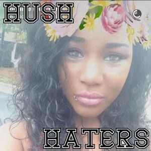 Meet your Posher, Lorraine